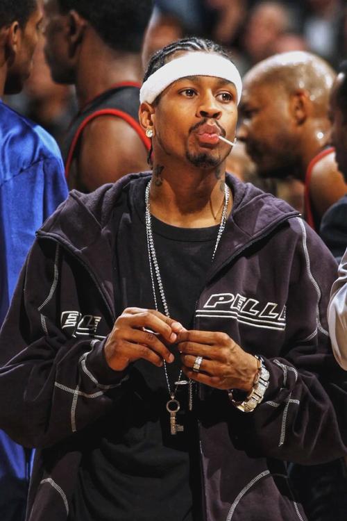 马尼切：菲利克斯始终只是潜力球员，他应该给门德斯立雕像