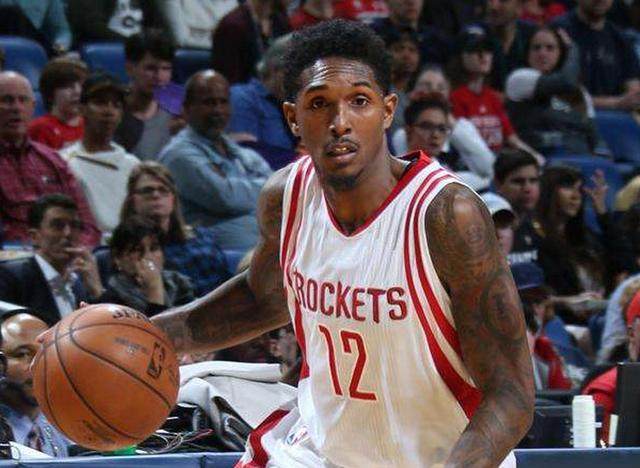 天空体育：埃弗顿3500万+800万镑报价迪布林再次被圣徒拒绝