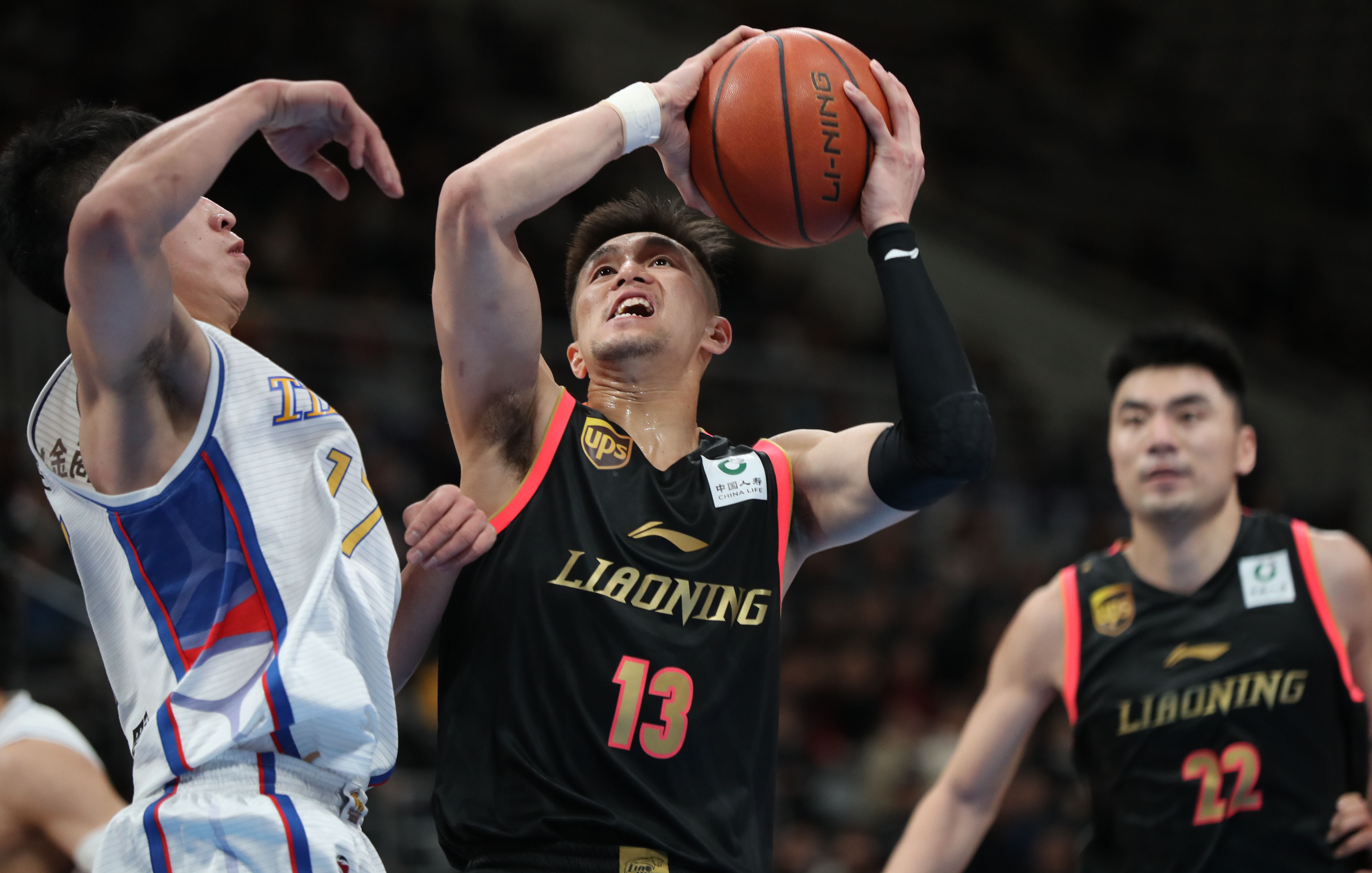 海外流水过亿的这款《消消闯天下》游戏，回国后轻松夺下榜一